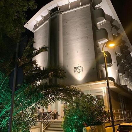 רימיני Hotel Audi Frontemare מראה חיצוני תמונה